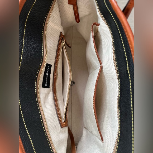 Dooney & Bourke Black and Tan Pebble Tote - Picture 6 of 16